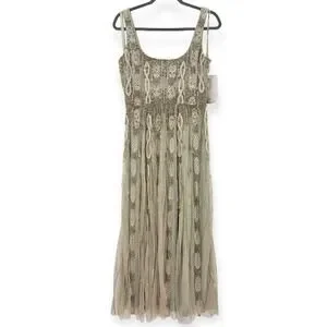 green embellished mesh sleeveless scoop neck midi dress Mac Duggal Wedding Guest Green Embellished Mesh Sleeveless Scoop Neck Midi Dress Nude Sage Size US 6